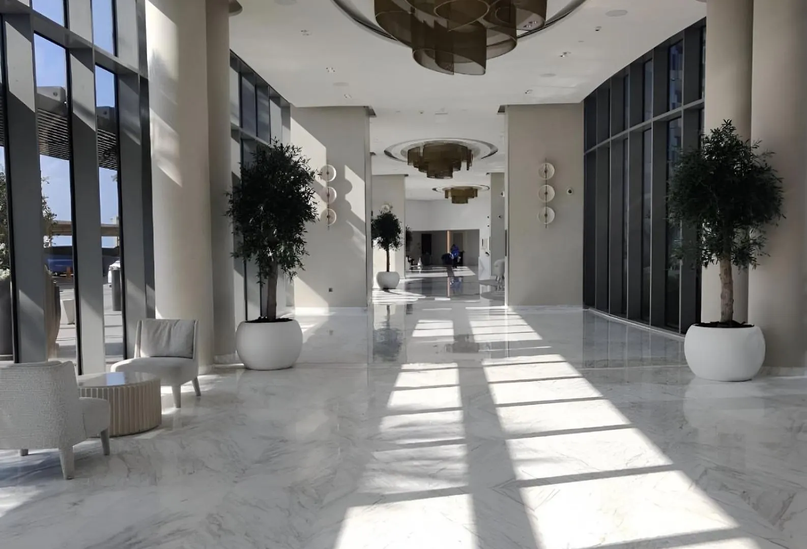 Family Apt - Huge Terrace & Playground Access Apartment Dubai