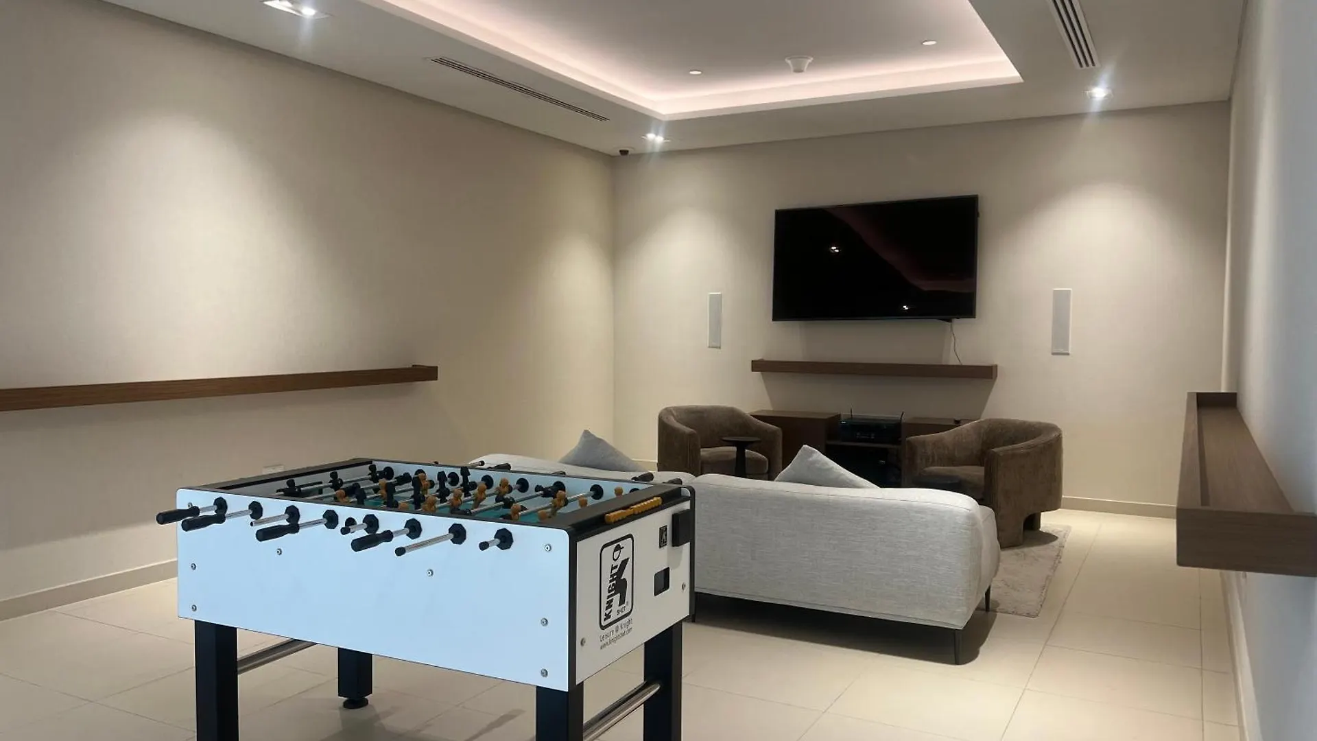 Family Apt - Huge Terrace & Playground Access Apartment Dubai United Arab Emirates
